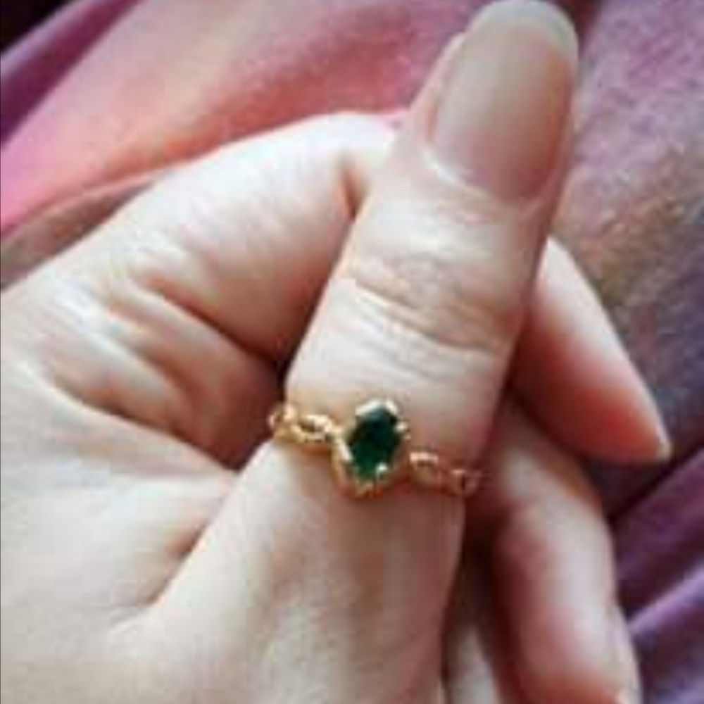 Premier Designs faux Emerald ring